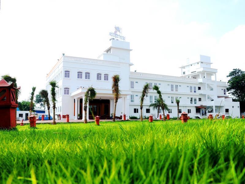 Hotel Bonsejour Пондичерри Экстерьер фото